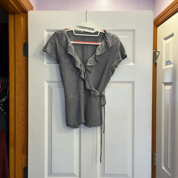 American Eagle Wrap Top - Picture 2 of 4